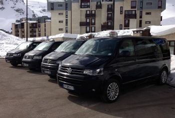 Nos minivans Taxis & VTC de 1  8 places